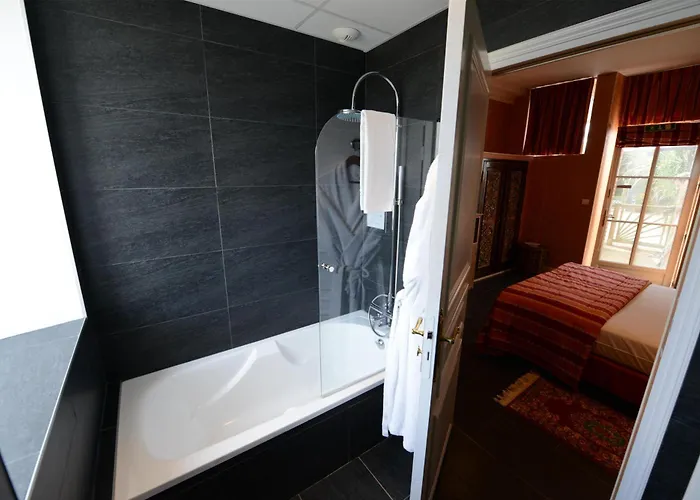 Chambretaud Hotels