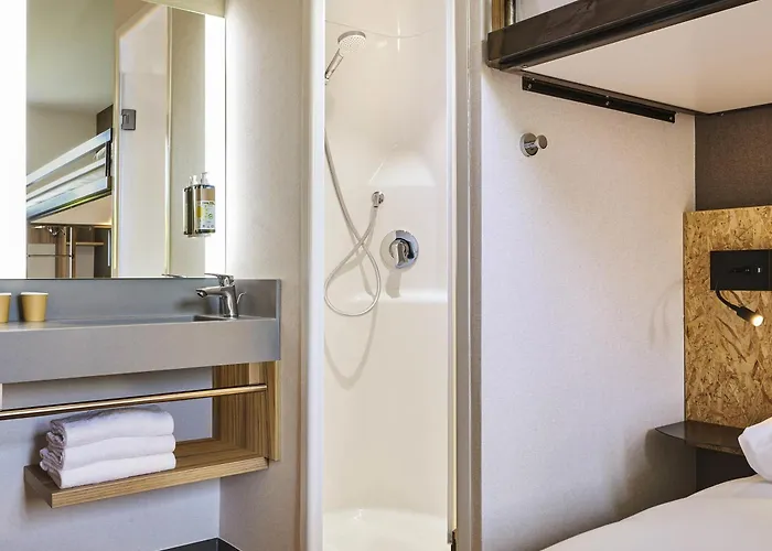 Ibis Budget Paris Porte De La Chapelle - Arena