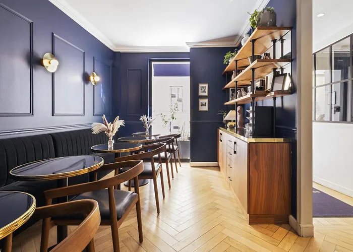 Hotel Rendez-Vous Batignolles Paris