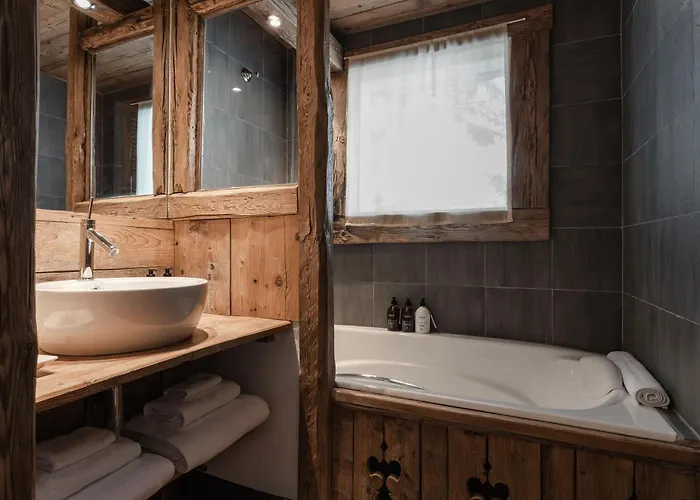 Chalet Marie - Les Chalets COVAREL Val-dʼIsère avec Piscine