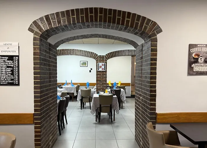 Le Theil-sur-Huisne Hotels
