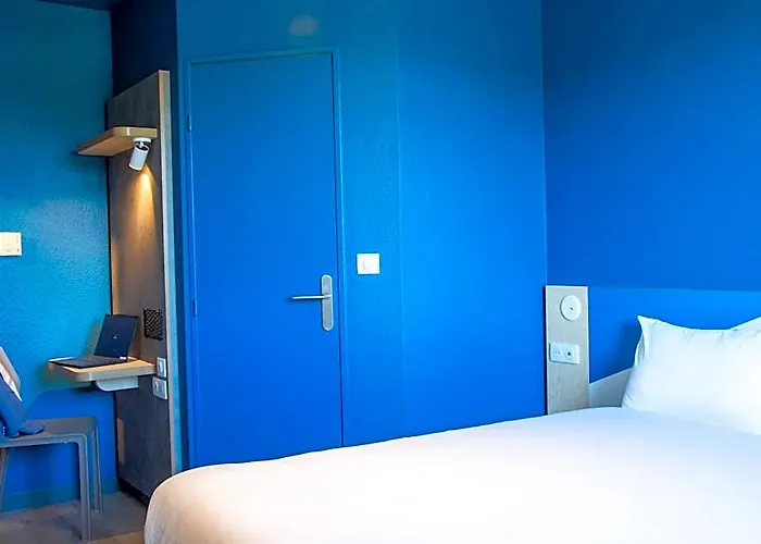 Cadaujac Hotels