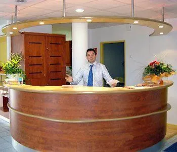 Hotel Cheap Beds Paris Rosny