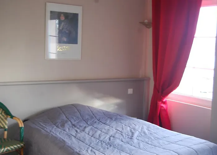 Le Creusot Hotels