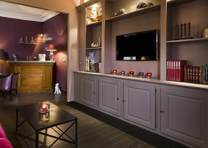Hotel Donjon Vincennes