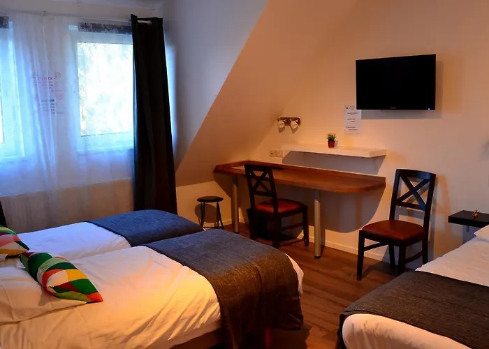 Hotels in Roppenheim