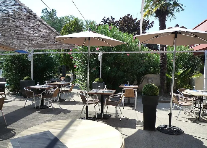 The Originals Access, Hostellerie Des Pins, Montélimar