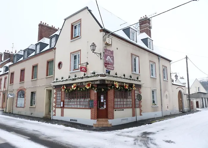 L'Aigle Hotels