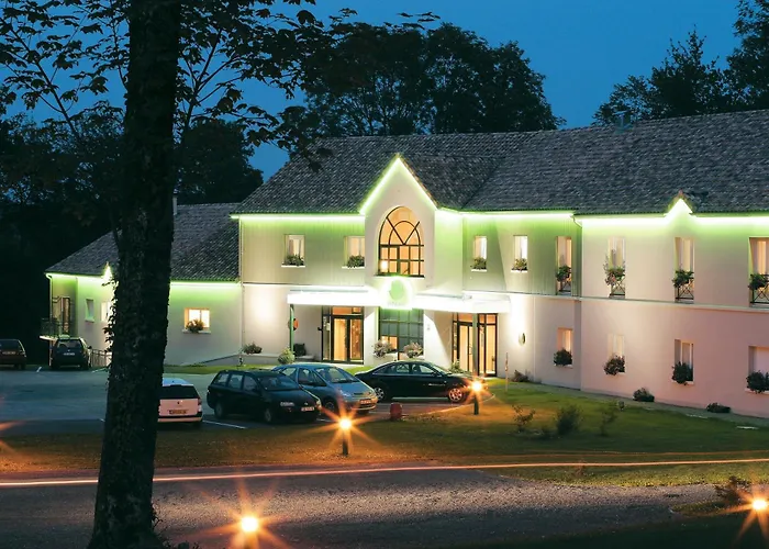 Vienne-le-Chateau Hotels