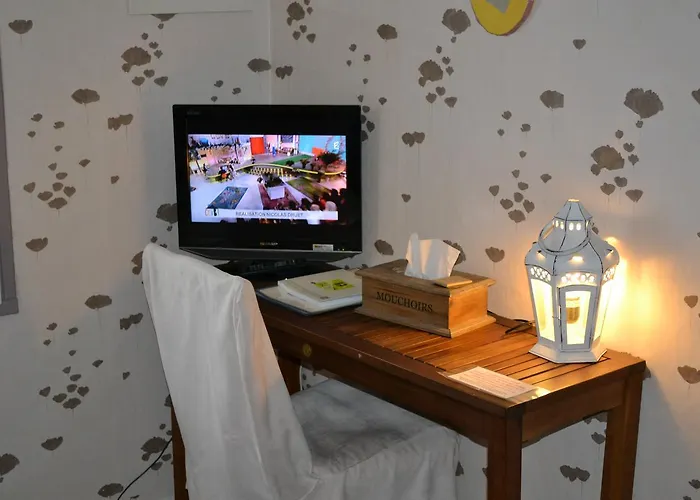 Vezenobres Hotels