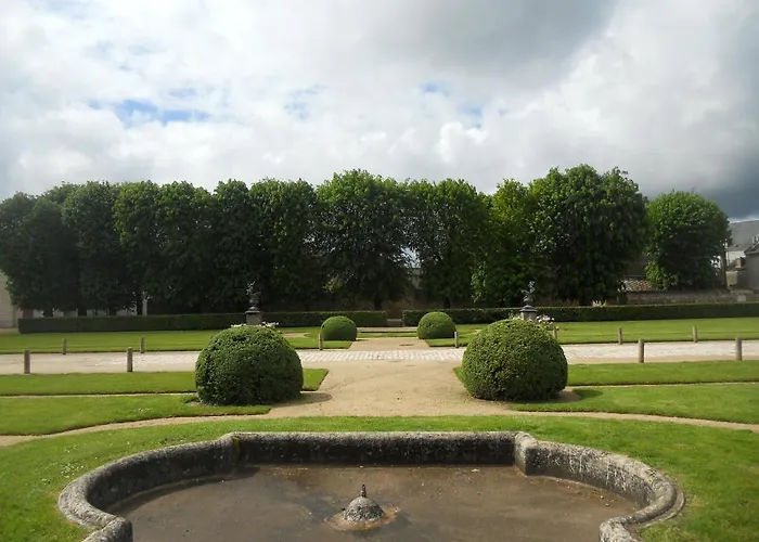 Hôtel la Capitainerie Châteauneuf-sur-Loire