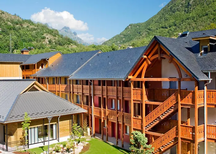 Lagrange Vacances Les Chalets D'Ax Ax-les-Thermes