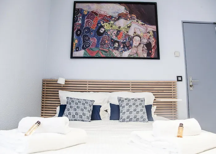 Hotel Ulvf La Citadelle De Conflans à Albertville