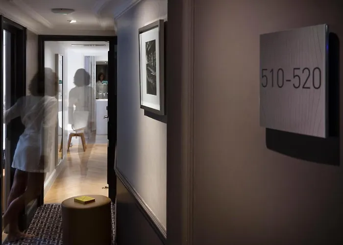 Hotel R De Paris - Boutique Hotel