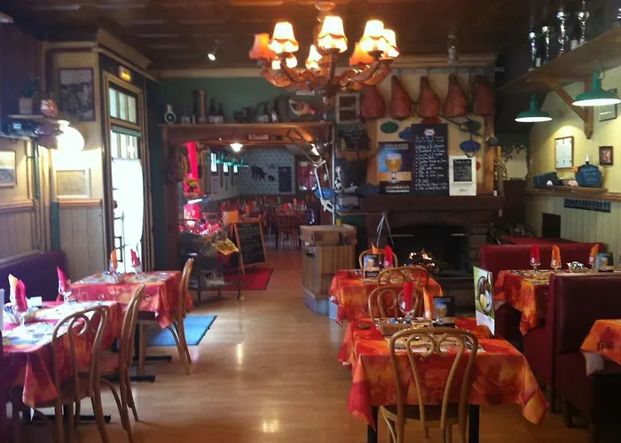 La Haye Hotels