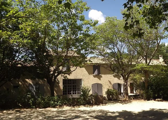 Villa Lou Jas d'Aimé à Cavaillon avec Piscine