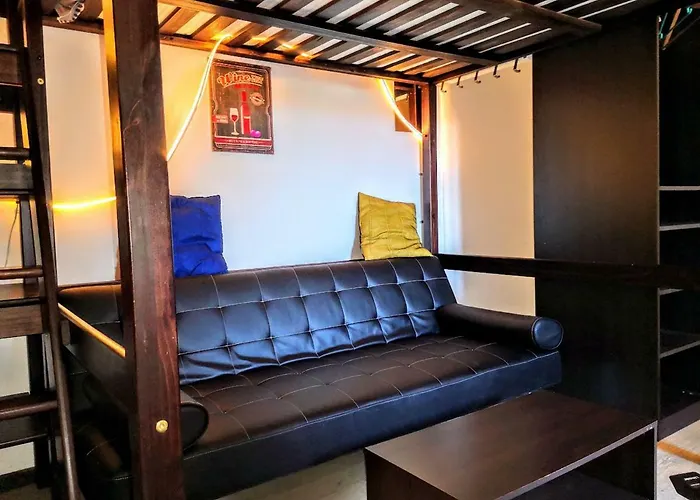 Mini Studio De 13 M2 Avec Terrasse 15 Mn Centre Nimes