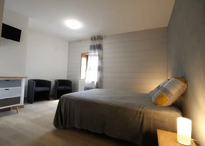 Chatillon-en-Bazois Hotels