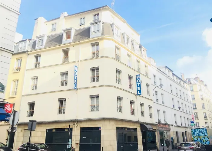 Paris Hotel Le Mediterraneen