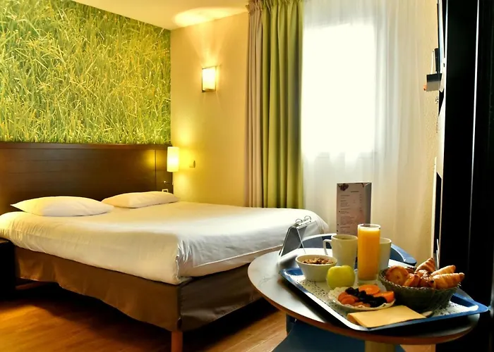 La Ravoire Hotels
