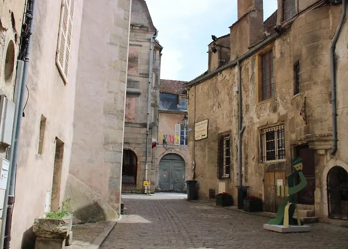 Bed and Breakfast Le Boudoir d'artiste à Semur-en-Auxois
