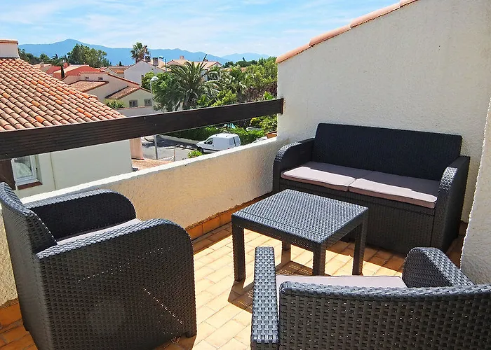 Hotel Les Cypriennes à Saint-Cyprien 