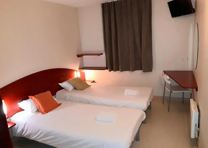 Hotel & Residence Site Du Futuroscope Jaunay-Clan