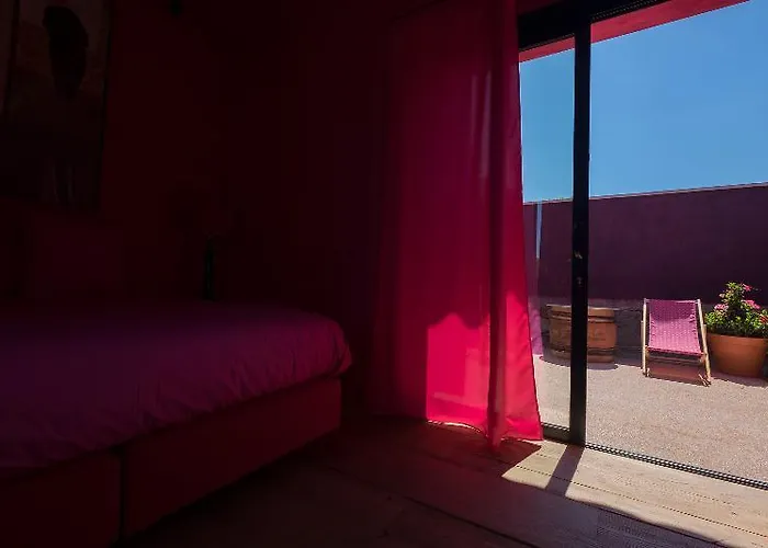 Chateau & Village Castigno - Wine Hotel & Resort Narbona